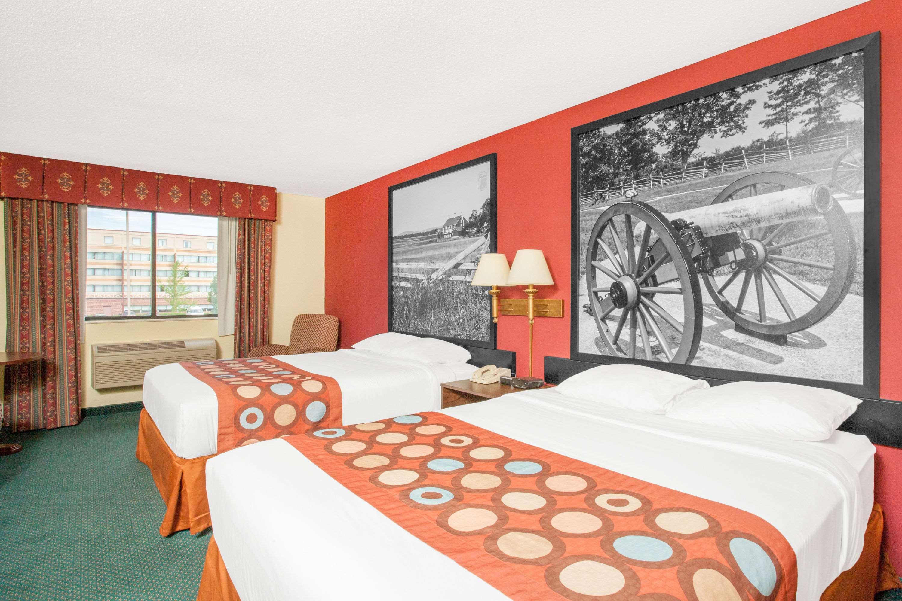 Super 8 By Wyndham Gettysburg Hotell Exteriör bild